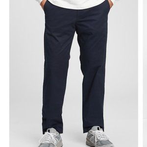 Modern Khakis in Relaxed Fit with GapFlex